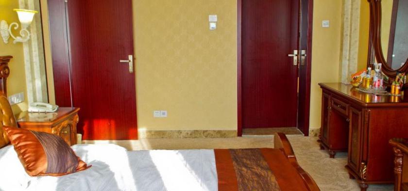 Imagen de la habitación del Hotel Youhao Hotel. Foto 9