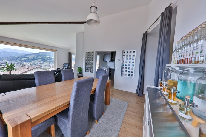 Imagen de los interiores del Hotel Young Backpackers Homestay. Foto 13