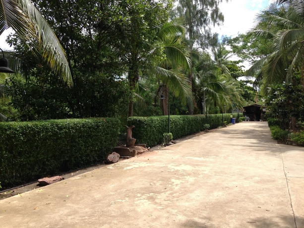 Imagen de los exteriores del Hotel Young Coconut Garden Home Resort. Foto 17