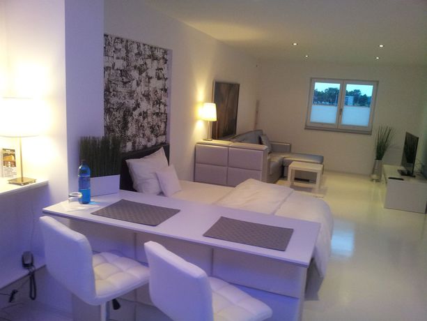 Imagen de los interiores del Hotel Youngstar. Foto 10