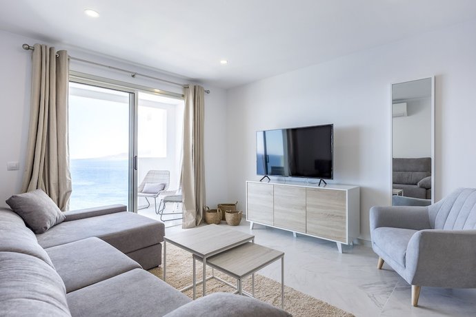 Imagen de la habitación del Hotel Your Dream Vacation in Tenerife Seaview. Foto 11