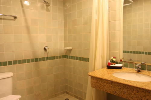 Imagen de la habitación del Hotel Your Place Inn. Foto 3