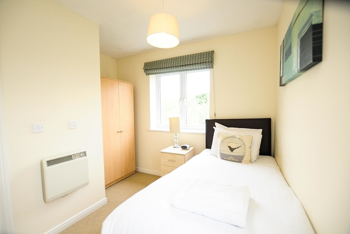 Imagen de la habitación del Hotel Your Stay Bristol Orchard Gate. Foto 4