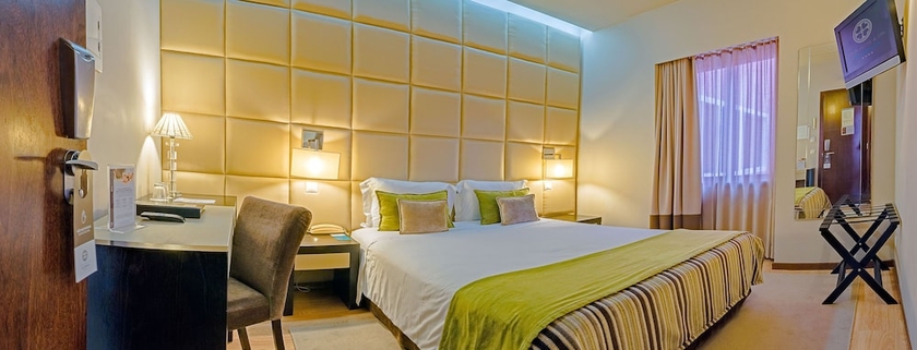 Imagen de la habitación del Hotel Your and Spa Alcobaça. Foto 7