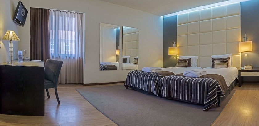 Imagen de la habitación del Hotel Your and Spa Alcobaça. Foto 8