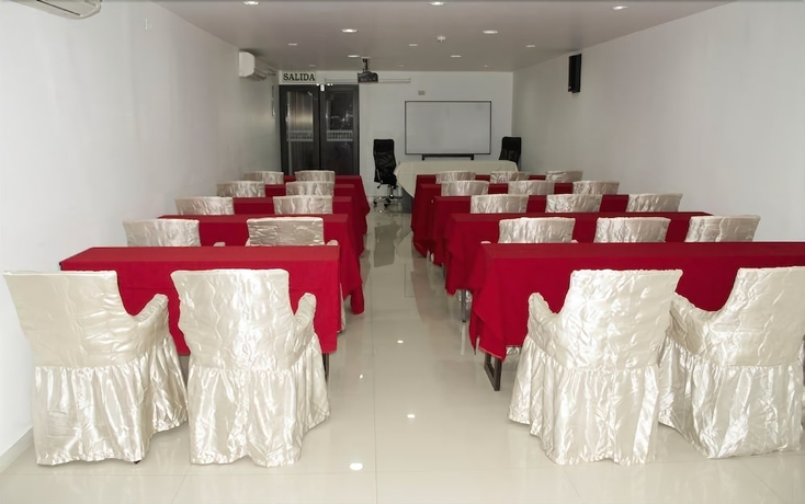 Imagen de los interiores del Hotel Yours Lifestyle. Foto 17