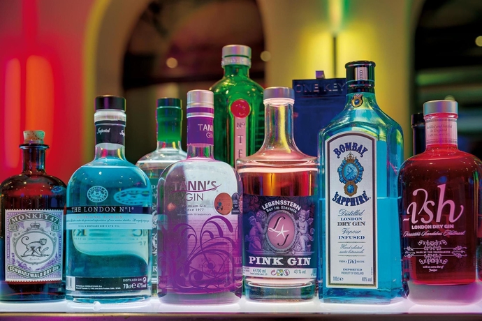 Imagen del bar/restaurante del Hotel Yours Truly. Foto 2