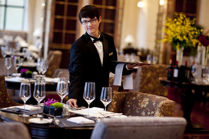 Imagen del bar/restaurante del Hotel Yourworld International Conference Center. Foto 3