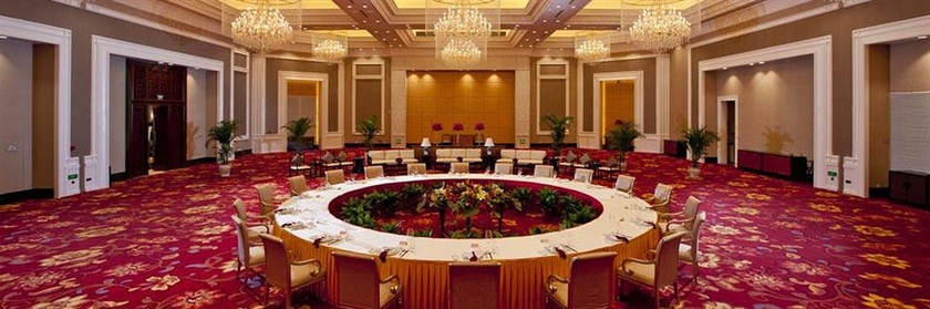 Imagen de los interiores del Hotel Yourworld International Conference Center. Foto 9