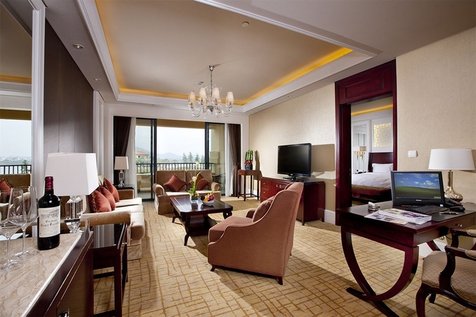 Imagen de los interiores del Hotel Yourworld International Conference Center. Foto 13