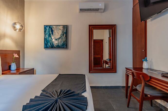 Imagen general del Hotel Youssef Exceptionnel Merida. Foto 2