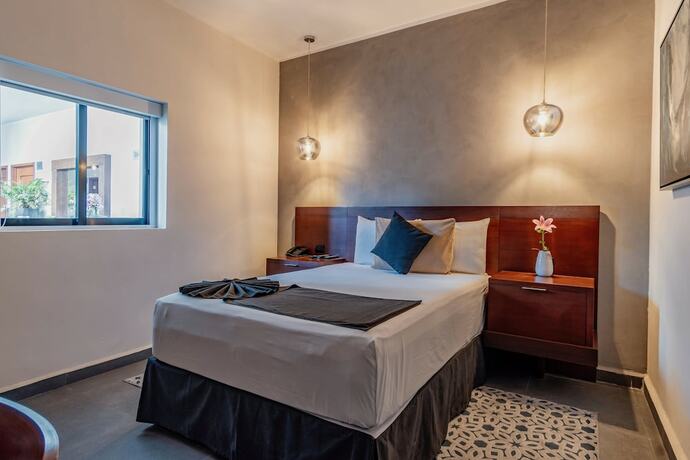 Imagen general del Hotel Youssef Exceptionnel Merida. Foto 10