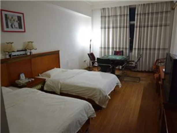 Imagen de la habitación del Hotel Youyi Business. Foto 2