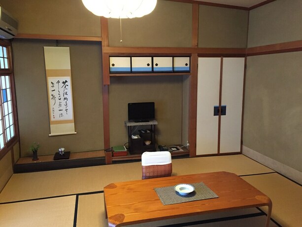 Imagen de la habitación del Hotel Yoyokaku. Foto 21