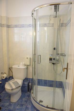 Imagen de la habitación del Hotel Yperia. Foto 7