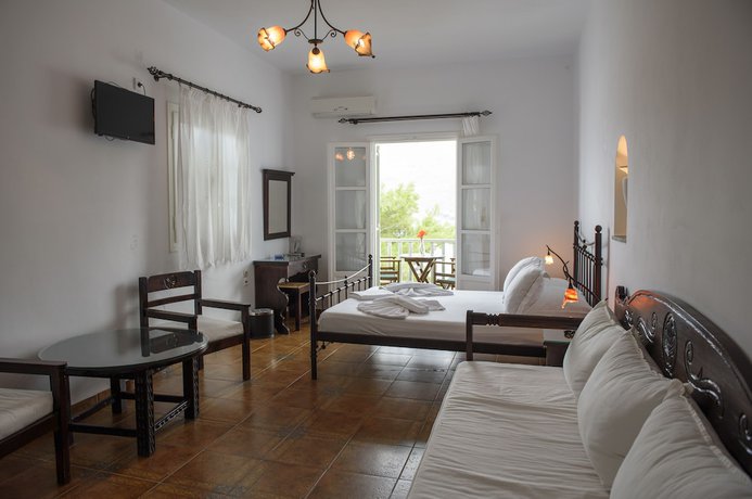 Imagen de la habitación del Hotel Yperia. Foto 9
