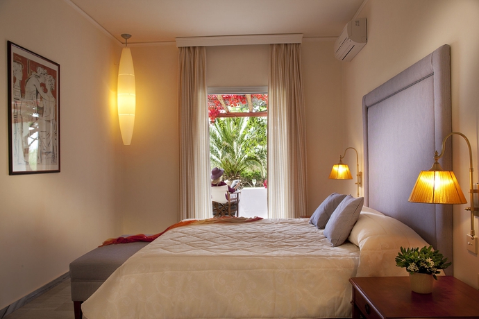 Imagen de la habitación del Hotel Yria Boutique and Spa. Foto 3