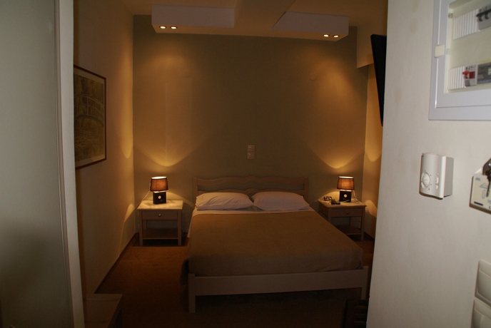 Imagen de la habitación del Hotel Yria. Foto 11