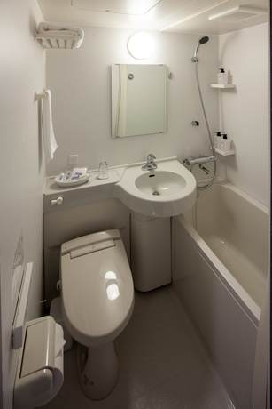 Imagen de la habitación del Hotel Y's Asahikawa Ekimae. Foto 12