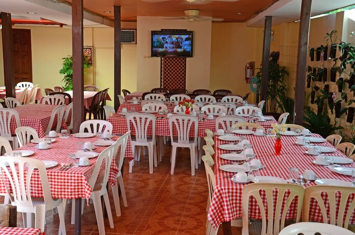 Imagen del bar/restaurante del Hotel Ysabelle Mansion. Foto 4