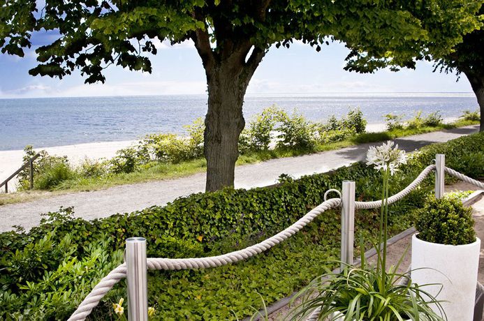 Imagen del bar/restaurante del Hotel Ystad Saltsj&ouml;bad. Foto 5