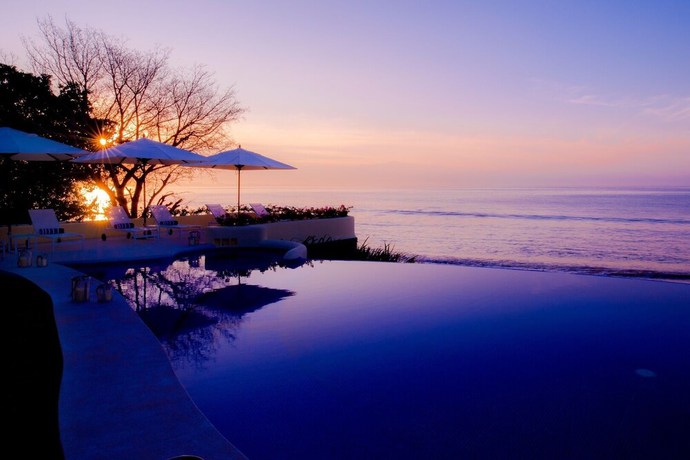 Imagen de la piscina del Hotel Ysuri Bucerias. Foto 10