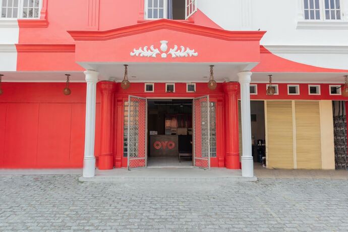 Imagen de los interiores del Hotel Yuan Garden Pasar Baru. Foto 19