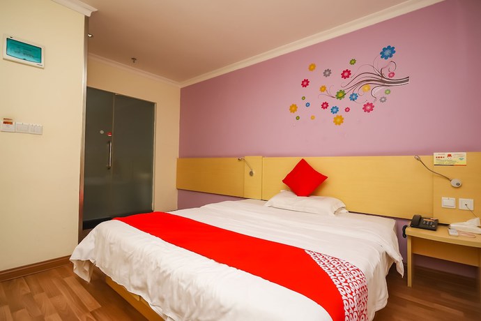 Imagen de la habitación del Hotel YuanMan. Foto 3