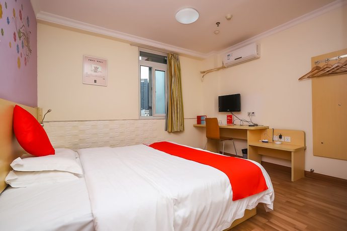 Imagen de la habitación del Hotel YuanMan. Foto 12
