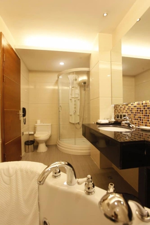 Imagen de la habitación del Hotel Yuanhua International Grand. Foto 16