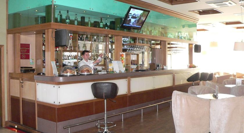 Imagen del bar/restaurante del Hotel Yubileynaya. Foto 2