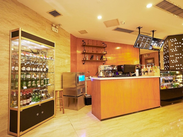Imagen de los interiores del Hotel Yucheng. Foto 16