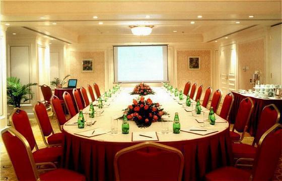 Imagen de los interiores del Hotel Yuda Palace. Foto 4