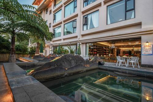 Imagen general del Hotel Yue Xin Yuan Spa Resort. Foto 6