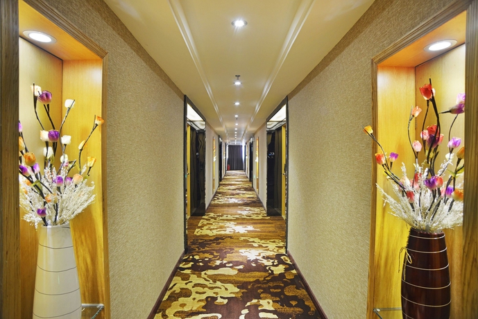 Imagen de los interiores del Hotel Yuebei. Foto 16