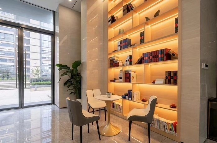 Imagen de los interiores del Hotel Yuehao. Foto 19