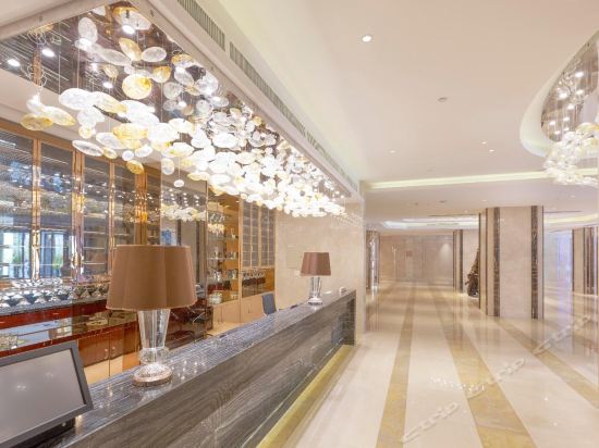 Imagen de los interiores del Hotel Yuexin Tomorrow Sanya. Foto 5
