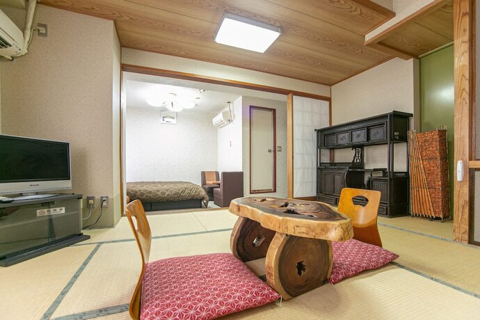 Imagen de la habitación del Hotel Yufuin Akarinoyado. Foto 17