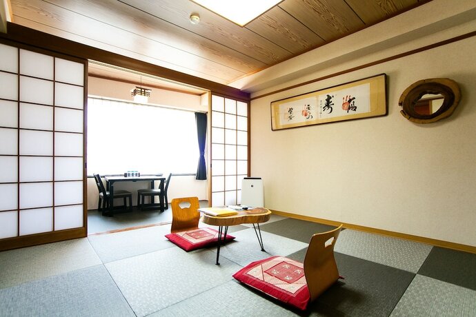 Imagen de la habitación del Hotel Yufuin Akarinoyado. Foto 32