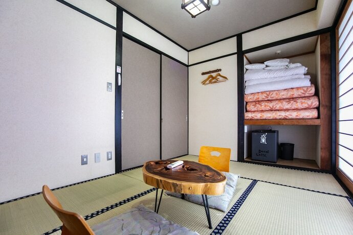 Imagen de la habitación del Hotel Yufuin Akarinoyado. Foto 37