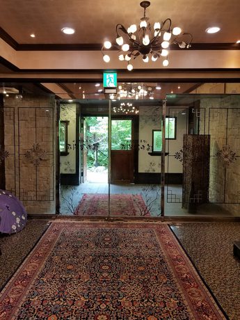 Imagen de los interiores del Hotel Yufuin Besso Shikisai. Foto 14