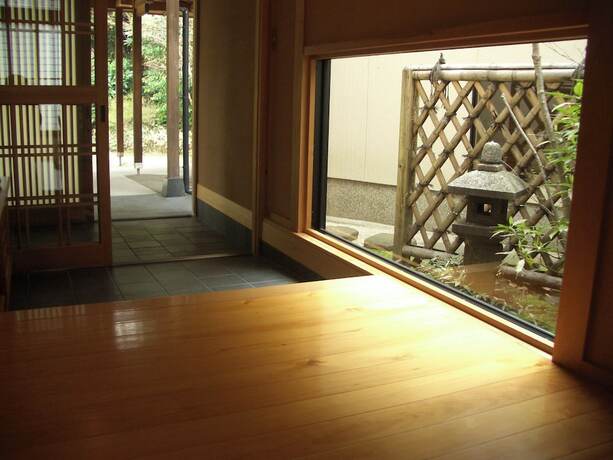 Imagen general del Hotel Yufuin Hananomai. Foto 12