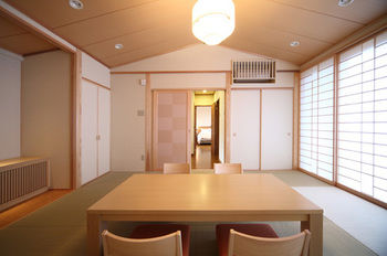 Imagen de la habitación del Hotel Yufuin Hanayoshi. Foto 8
