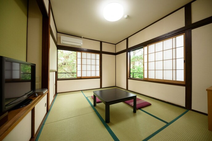 Imagen de la habitación del Hotel Yufuin Iyotomi. Foto 10