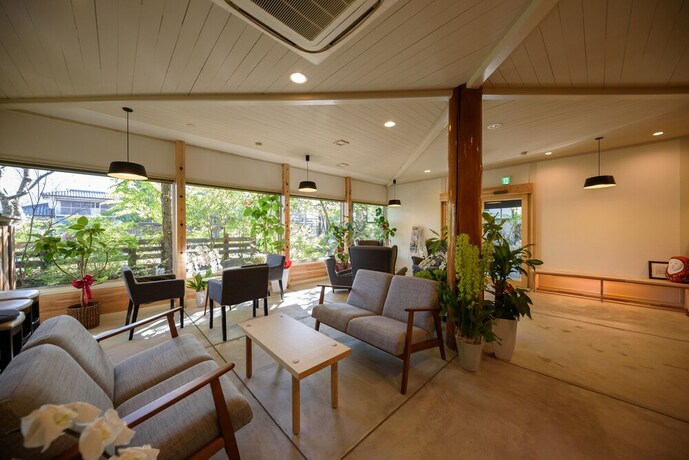 Imagen de los interiores del Hotel Yufuin Iyotomi. Foto 19