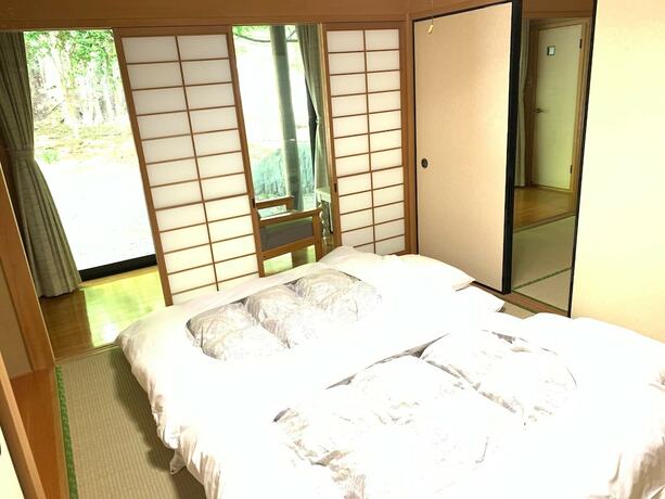 Imagen general del Hotel Yufuin Kinrinko Kadan. Foto 13