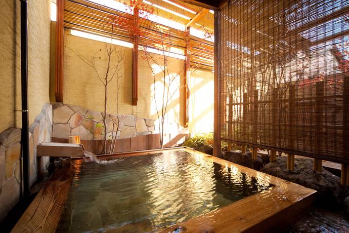 Imagen de la piscina del Hotel Yufuin Kutsurogi No Yado Nanakawa. Foto 20
