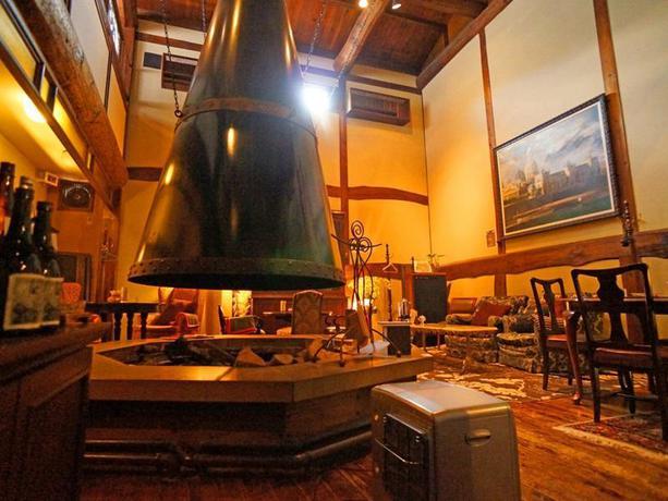 Imagen de los interiores del Hotel Yufuin Onsen Kishokaiuntei Muzinzo. Foto 6