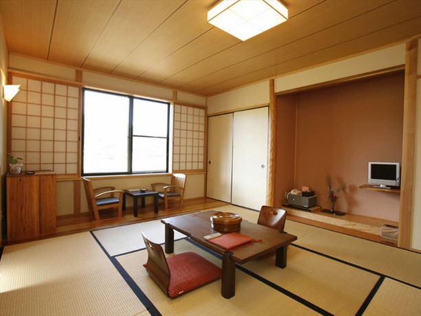Imagen de la habitación del Hotel Yufuin Onsen Poppoan. Foto 10