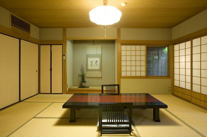 Imagen general del Hotel Yufuin Onsen Ryotei Tanokura. Foto 11